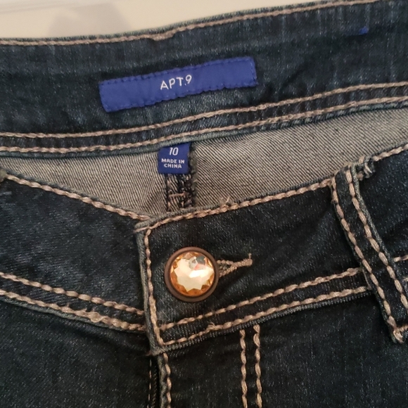 Apt 9 bootcut jeans size 10 - Picture 2 of 4